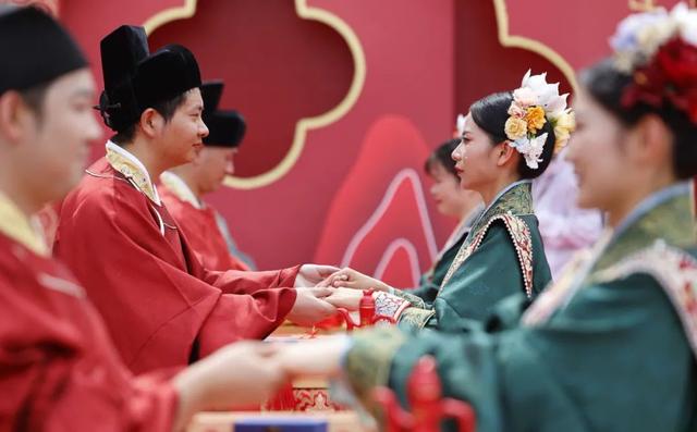 中式浪漫倾城绽放!贵阳孔学堂2024(甲辰)年中华婚礼圆满礼成