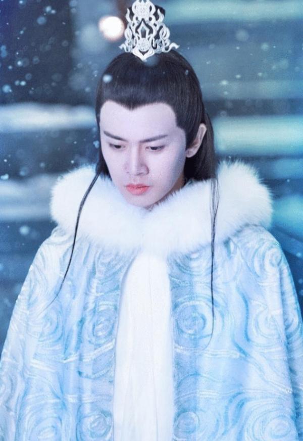 古装剧中最仙的7位男星,润玉仙上线,邓伦对战于朦胧,谁赢?