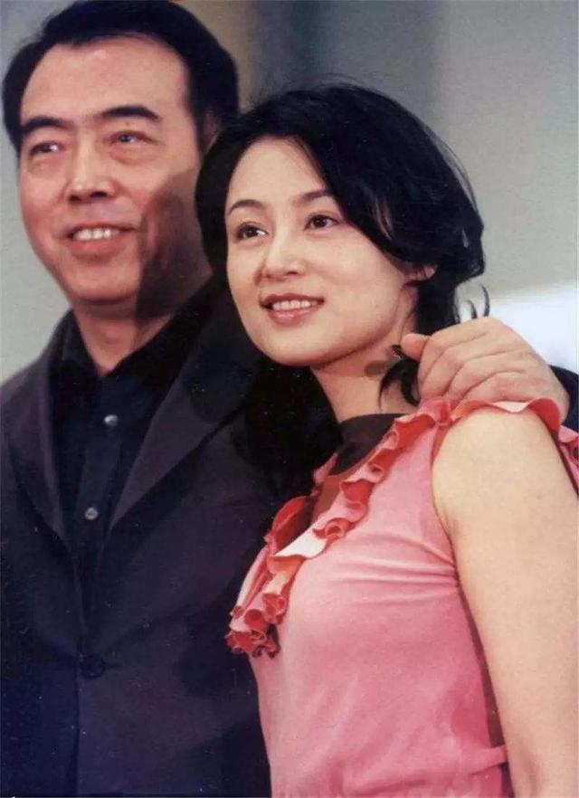 1996年,陈凯歌对倪萍说:你是好女孩,但她怀孕了,转身就娶陈红