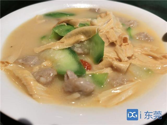 温度美味∣冬天，就得吃一锅“镬气”十足的啫啫煲