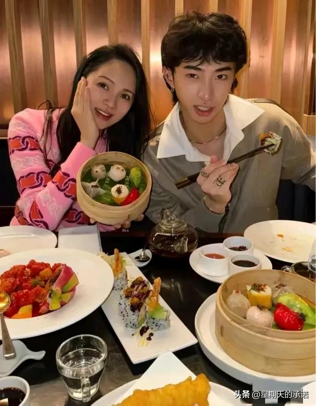 伊能静全家游欧洲,9岁女儿成翻译,让人感叹母女之间的深厚默契