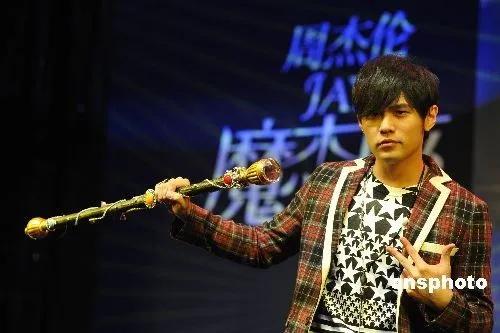 周杰伦INS晒与权志龙合照,再同框!