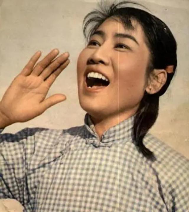 新中国22位大明星和他们的代表作