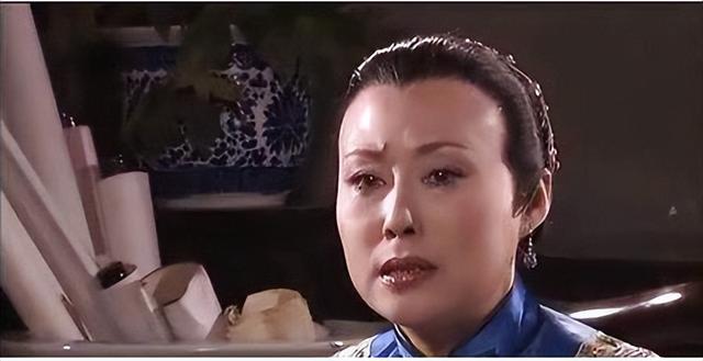 “我白文氏走后不许杨九红戴孝!”为何二奶奶就是看不上杨九红?