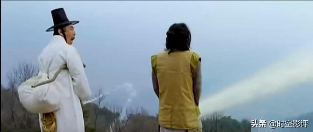 一泼尿浇灭山火成座上宾,《猛男诞生记》屌丝食神药后开挂变猛男