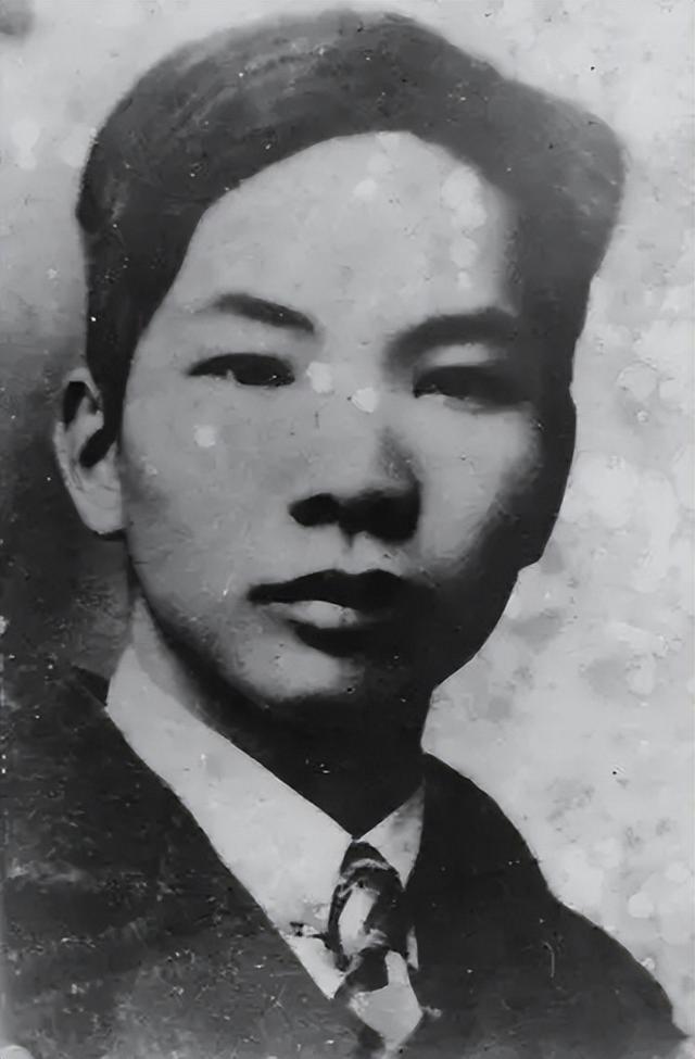 怀孕八个月的梁慧贞,处决时恳求刽子手:请打我的头,不要打肚子