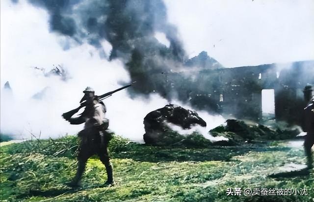 “禁止外泄”的老照片,男女混合脱衣舞俱乐部,让人眼界大开
