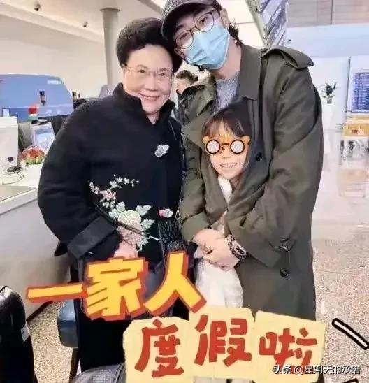 伊能静全家游欧洲,9岁女儿成翻译,让人感叹母女之间的深厚默契