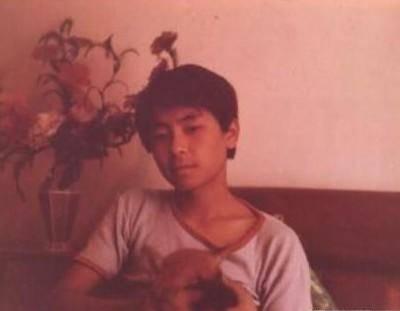 凄惨的王杰:曾力压张学友,却遭下毒前程尽毁,还被两任妻子抛弃