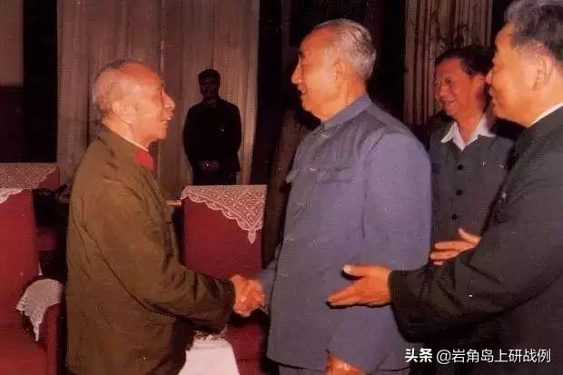 除了龙潭三杰，我军历史上还有这五位大名鼎鼎的卧底将军
