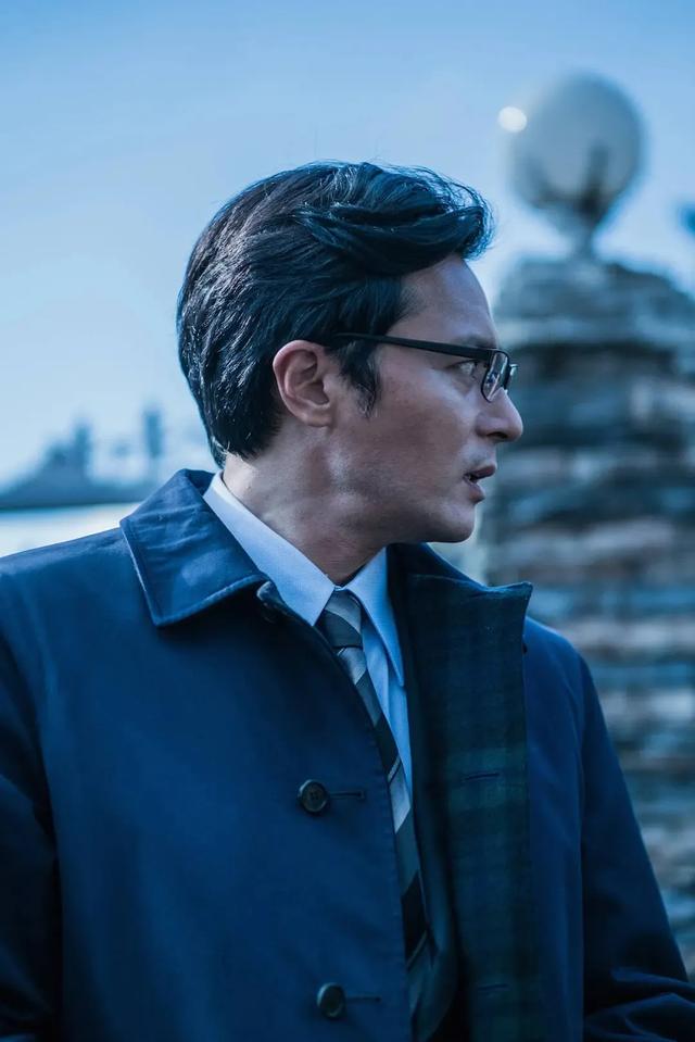 「韩影推荐」韩国犯罪动作电影《VIP》由张东健、李钟硕担任主演