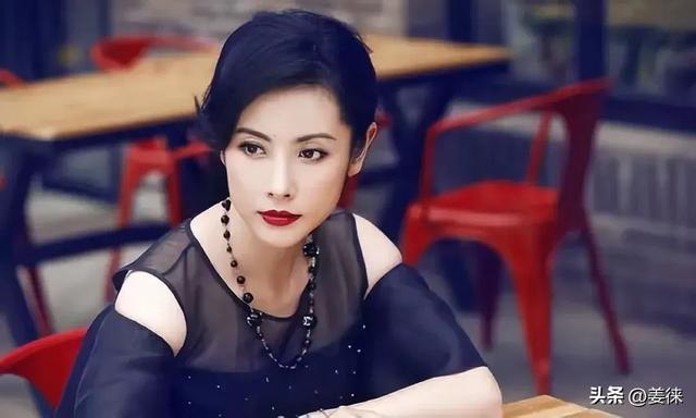 与田亮离婚后,独自陪儿子长大,如今苦尽甘来