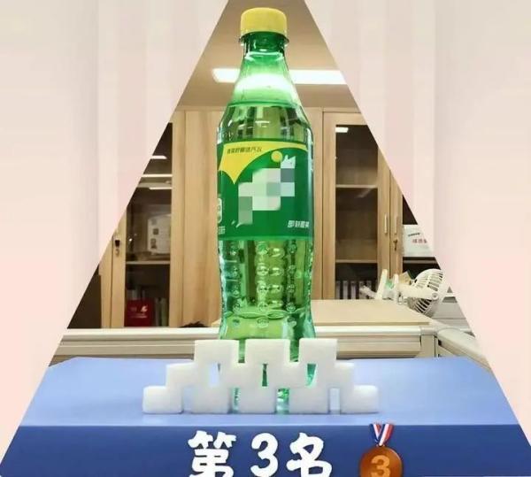 一瓶饮料=18块方糖?热门饮料含糖量测评结果来了