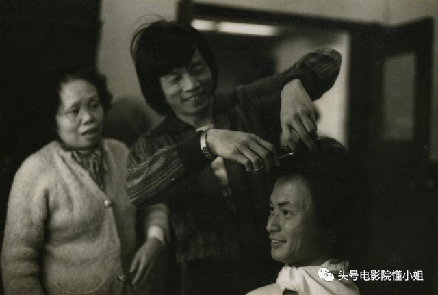 刘家辉中风10年露面,轮椅代步,败给成龙的《醉拳3》令人叹息
