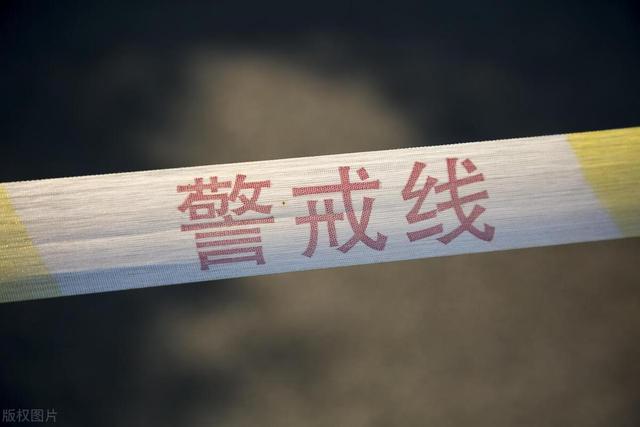清华大学女教师邀快递员进门,因一个笑容,生命永远定格在了35岁