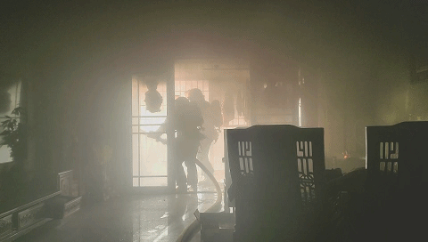 送孩子上学归来家变“仙境” 年关将至 好运别求错了