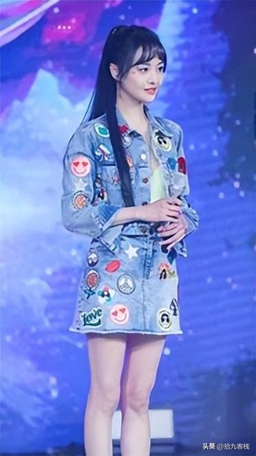 人民日报点名批评的4位明星,逃税漏税,煽动网暴,无人值得同情