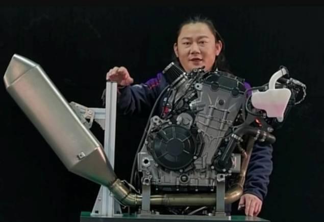 情怀与资本的冲突!张雪终于说出离职原因,暗战正式拉响