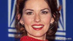 仙妮亚唐恩(仙妮亚·唐恩的阴暗面 拥有三连钻石唱片 被生活接连打击)