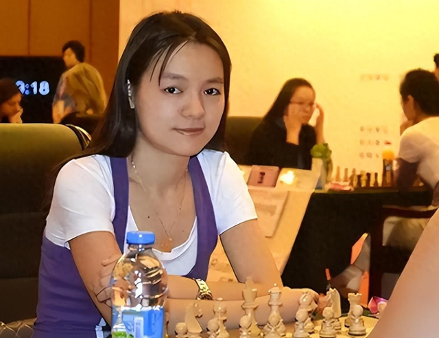 棋后诸宸:嫁卡塔尔王室后放弃中国籍,接受一夫多妻,如今后悔吗