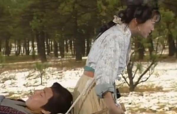 8部经典神剧虐心感人瞬间,最催泪的不是殷十娘,最后一部从头哭