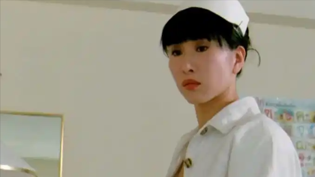 她曾是“三级女王”,3年连拍11部三级,如今69岁老得不敢认