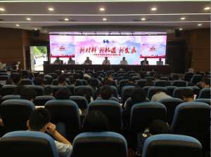 张怀武(如何解决“黑白污染”？听院士专家川大解惑)