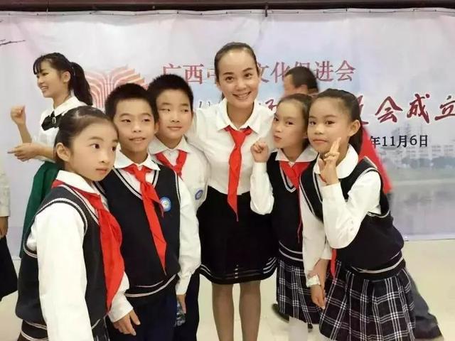 致敬！青春的你