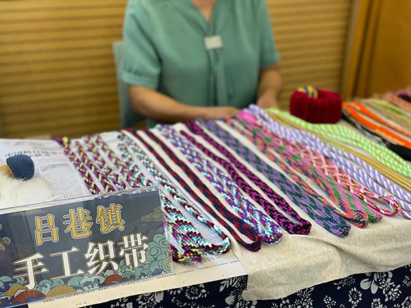 150年老宅迎来新“主人”,上海这个迷你小镇发布文化地图