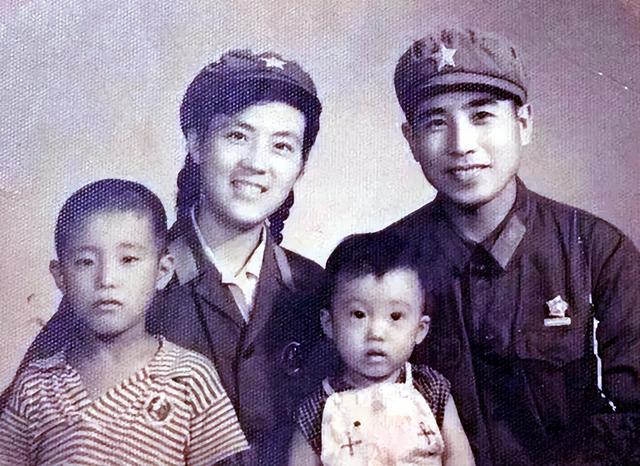 著名演员张良:与爱妻王静珠共过生死患难,他老年给妻子打工