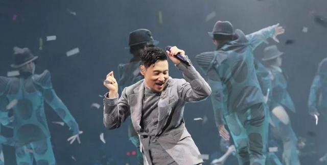 刘德华60岁生日许愿世界平安个个健康,你可知“四大天王”的近况?