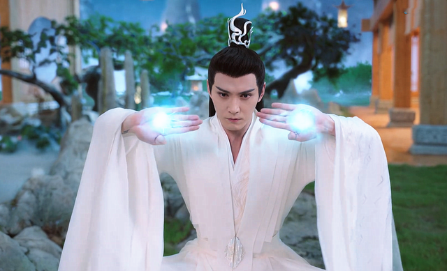 《重紫》喜欢重紫的六人,慕玉、卓昊、秦柯惨死,魔尊亡月被封印