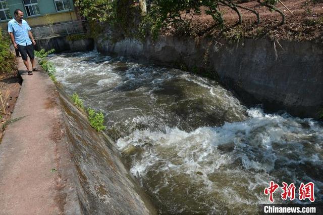 四川内江:“隆昌红旗渠”日送25万方水 解当地生产生活“燃眉之急”