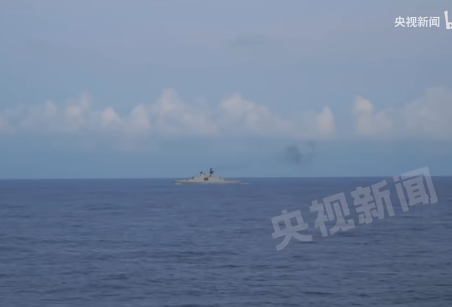 东部战区《中国人》,繁体字非常用心,又暗示六代机