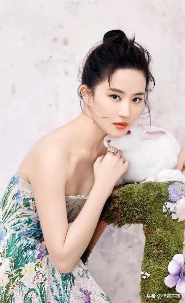 盘点颜值与实力并存的10大美女明星,你最喜欢谁?