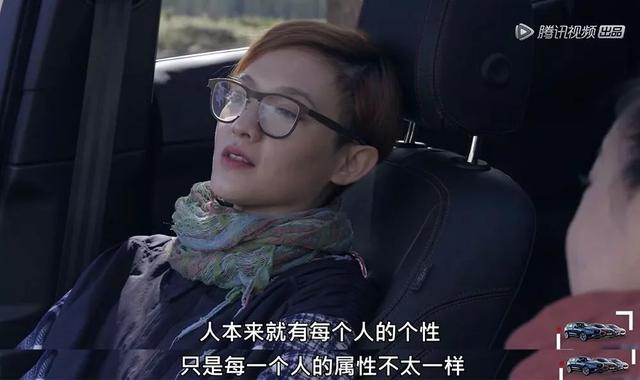 还记得唱《健康歌》的范晓萱吗?如今42岁的她也太会“撩”了吧