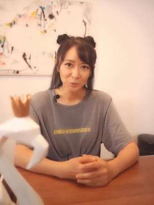 演员张恒(演员张恒：弃当干警三考北电 凭《还珠格格》走红 如今瘦到认不出)