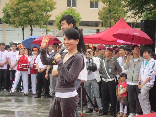 情歌唱将任静,女歌手榜样!凭实力与韦唯抛弃的付笛声住上亿豪宅