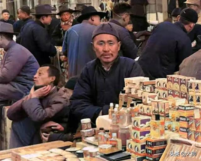 民国骗术奇谭:凭借一身好衣裳,骗完一家又一家,让人防不胜防