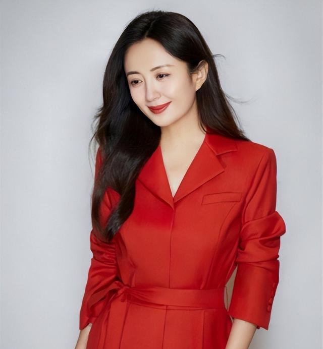 杨童舒:和老公相爱至今,我不是于和伟的老婆,老公是普通商人