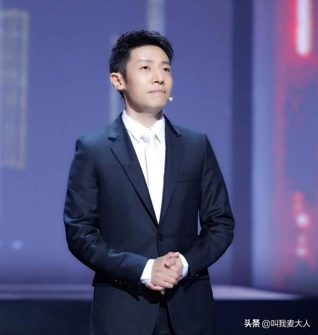 章子怡前男友火了!洋媳妇北大博士肤白貌美,混血龙凤胎实在太萌