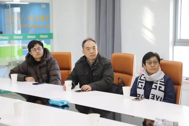 常州工学院计算机信息工程学院党委书记李晓芳一行到访云创大数据