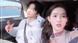 王玉雯吻戏(张新成王玉雯吻戏幕后故事引热议尴尬瞬间展现深情与专业)