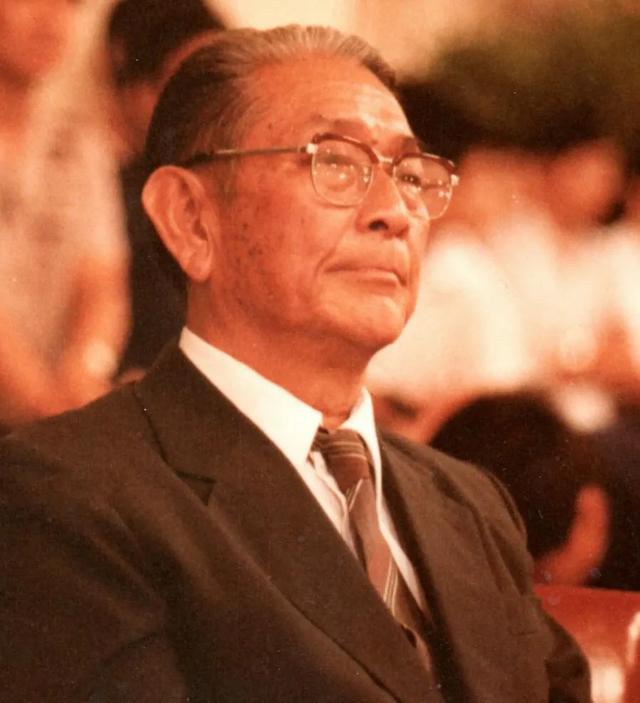 新中国22位大明星和他们的代表作
