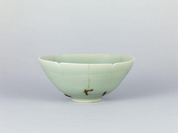 “天下龙泉”从故宫移师浙博,“马蝗绊”等全球青瓷精品集结