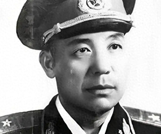 毛主席开会讲红军干部,吴瑞林猛地站起身,毛主席:你想干什么