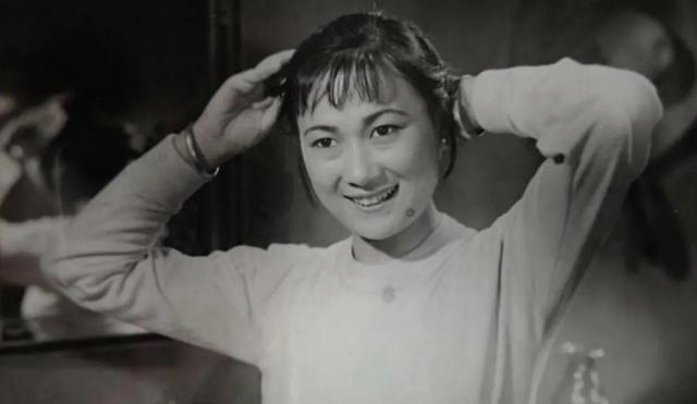 新中国22位大明星和他们的代表作