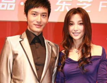 深扒黄晓明李冰冰过往,才发现他们之间不止是朋友那么简单