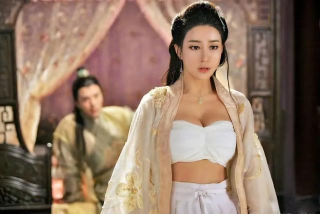 跨界女神张暖雅:荧幕背后的故事,竟如此激励人心?