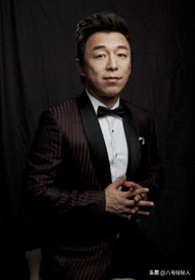黄渤个人资料简介(从草根逆袭成影帝，再到慢慢隐退，黄渤用亲身经历证明了世态炎凉)